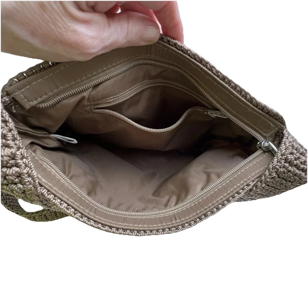 The Sak Purse Womens Brown Crochet Shoulder Bag Pockets Zip